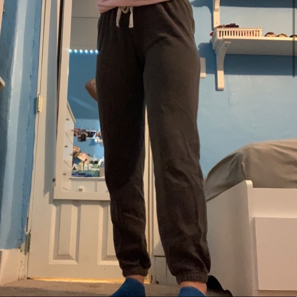 gray joggers from Aeropostale